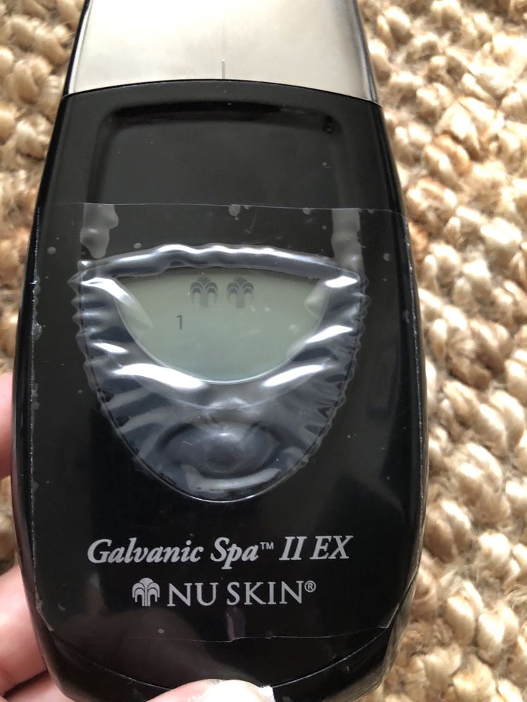 NU Skin Galvanic Spa System II Executive sigilat