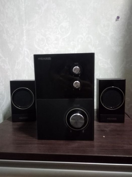 Продам буфер с колонками срочно