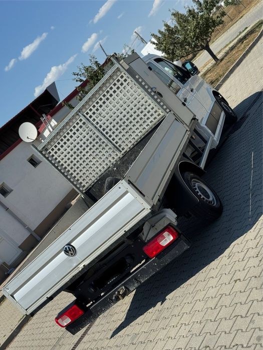 VW Crafter 2.0 TDI 177 cp 2019 7 locuri Euro 6