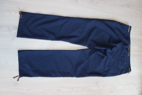 Pantaloni munte/trekking/casual QUECHUA, NOI cu eticheta, marime XL