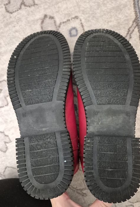 Ghete Benvenuti piele 37 aproape noi