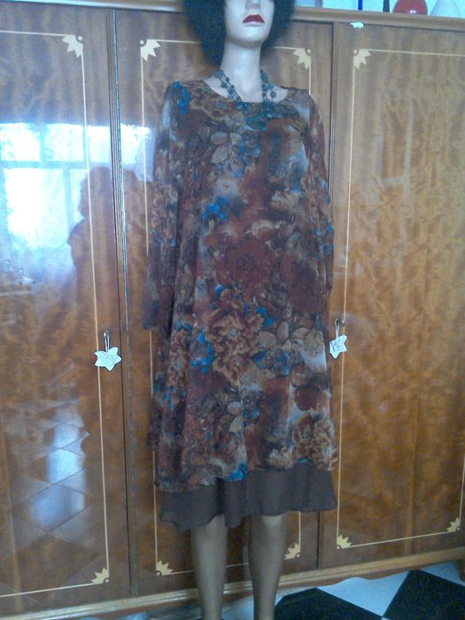 Rochie din voal, lungă, vaporoasă de ocazie