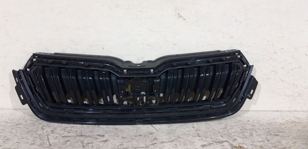 Grila radiator Skoda Kamiq, 2019, 2020, 2021, 2022, cod origine OE 658853653A.