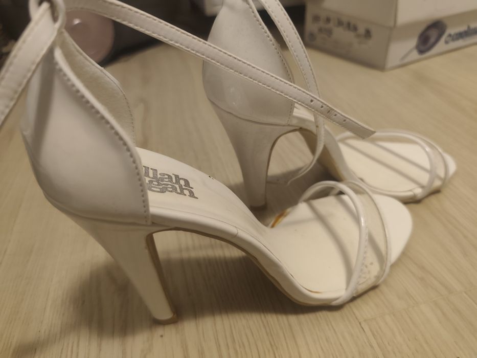 Sandale Fullah Sugah noi