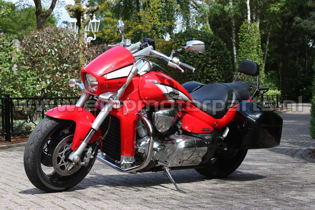 Suzuki M109R Boulevard VZR1800 Intruder Роубар Степенки