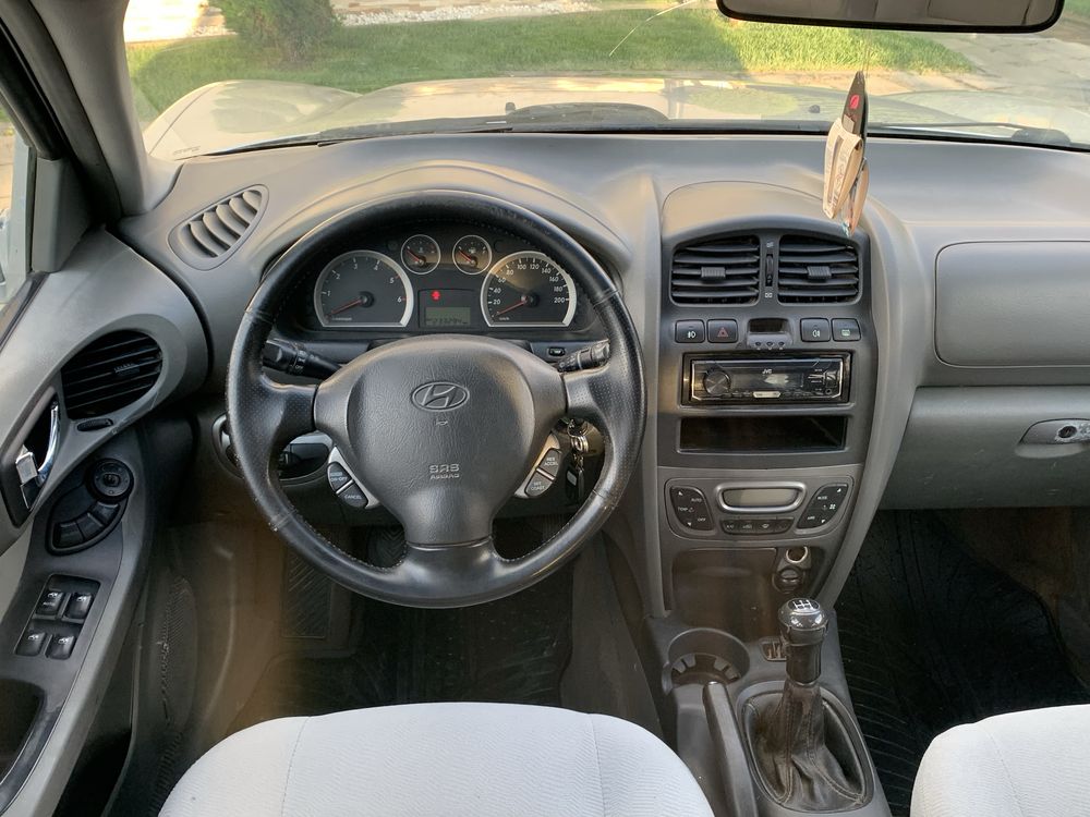 Hyundai Santa fe 4x4 la buton An fab 2006 diesel 2.0 125 cp