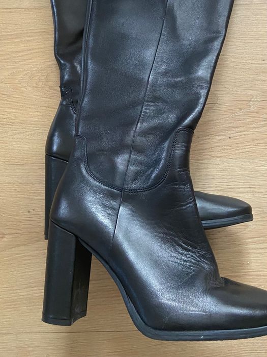 Черни ботуши GINO ROSSI н-р 38