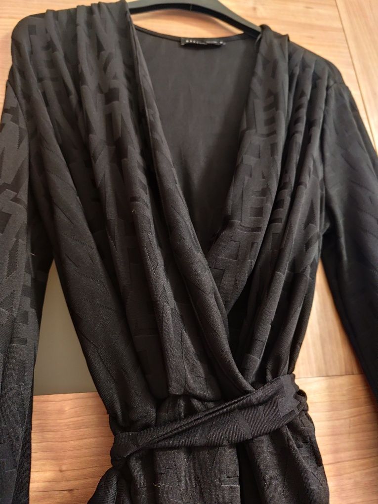 Rochie neagra Mohito