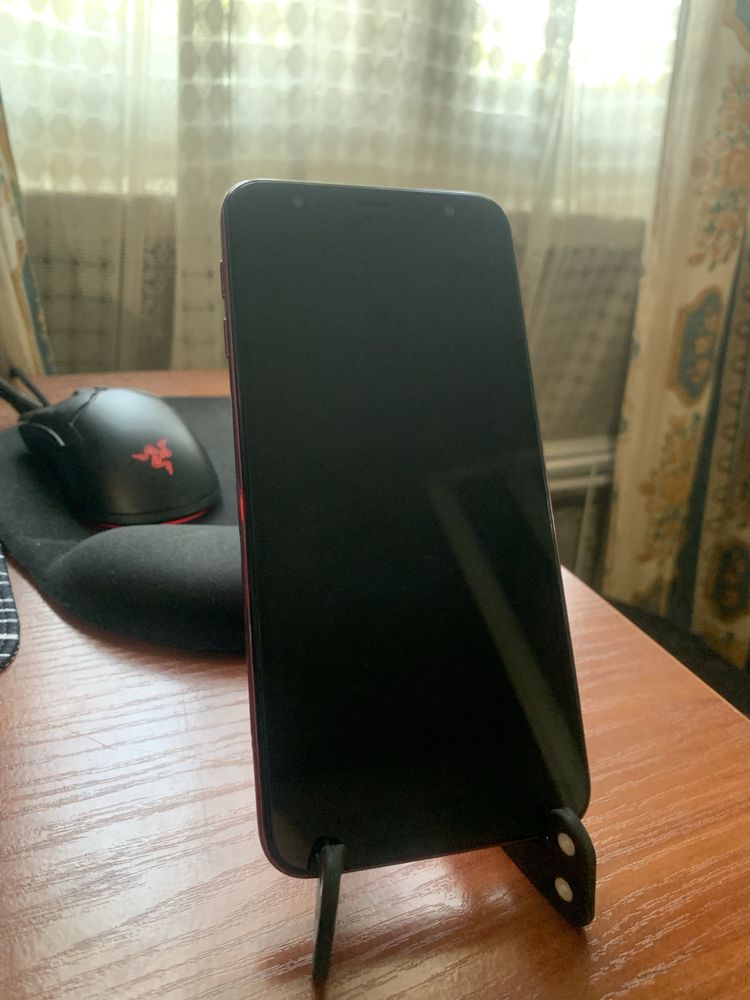 Samsung galaxy j4+