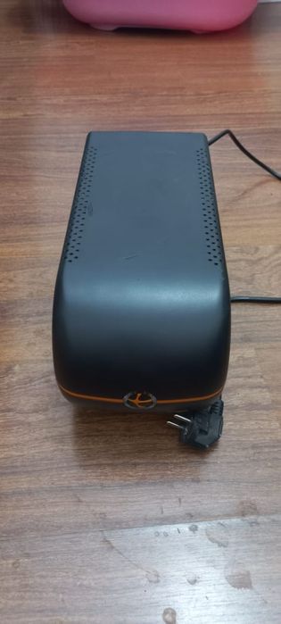 Стабилизатор для компютера TUNCMATIK.