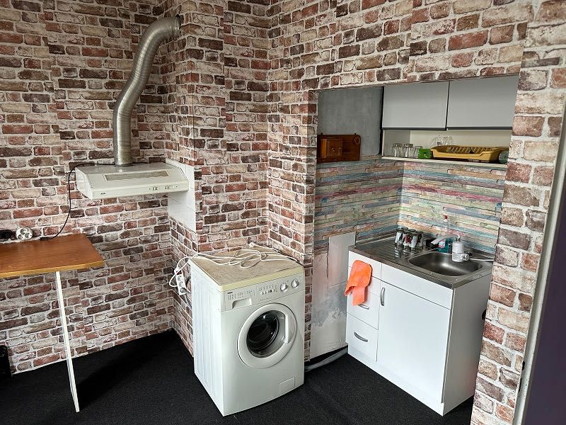 Дава се под наем Тристаен апартамент в София, Сухата река - 90 кв.м за 459 € - Снимка #2