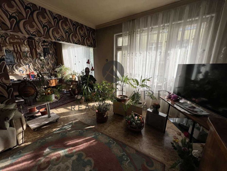 оф.18648 Многостаен/ Водната палата