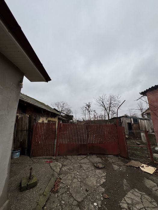 Casă de vânzare în Comuna Drăghiceni