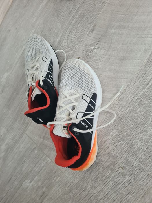 Adidasi New balance