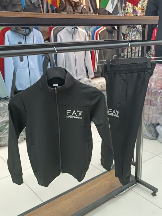 Trening copii Armani Eaz