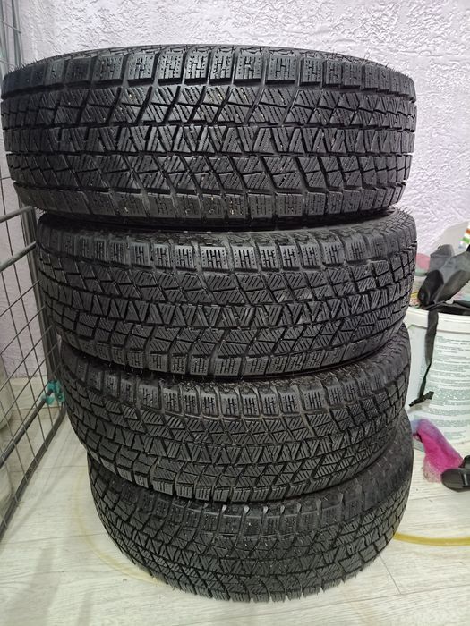 Шины зимние R-15