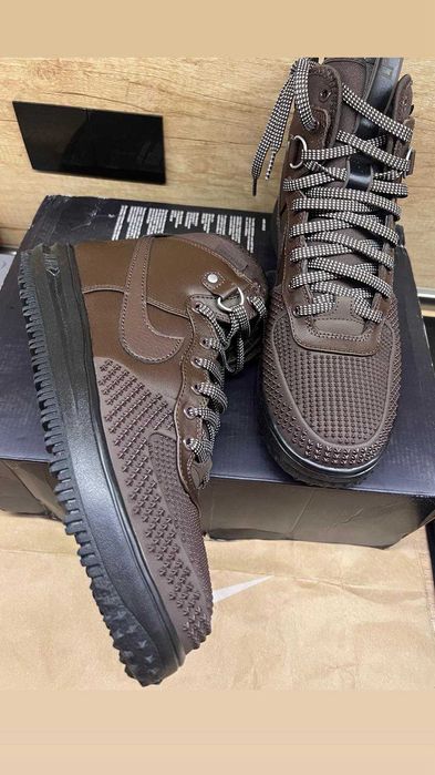 100% Оригинални Nike Lunar Force Duckboot Зимни в размер 41 и 44