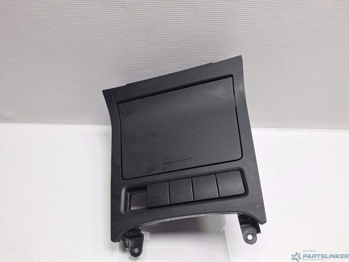 Scrumiera VOLKSWAGEN GOLF VAN VI Variant (AJ5) [ 2009 - 2014 ] 1.6 TDi BlueMotion (CAYC) 77KW|105HP OEM 5K0857961