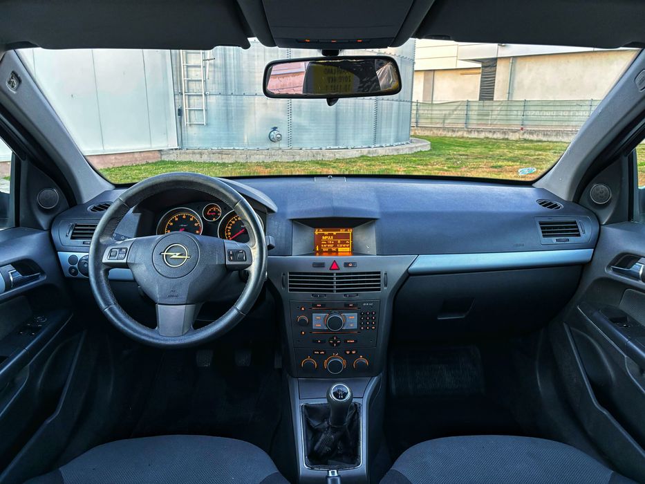 Opel Astra H / Clima / Navi / Inmatriculat Ro
