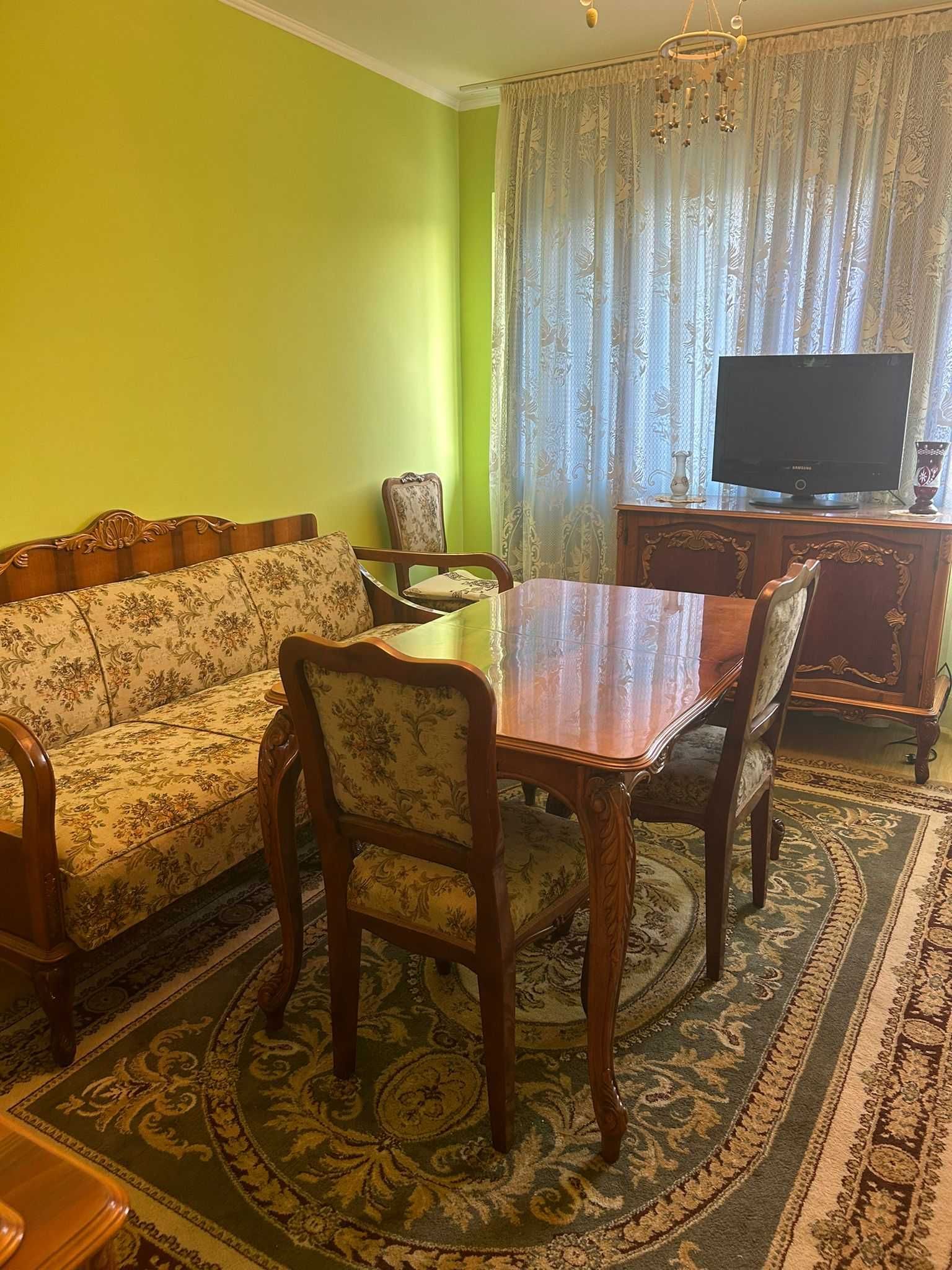 Vand set mobila Royal