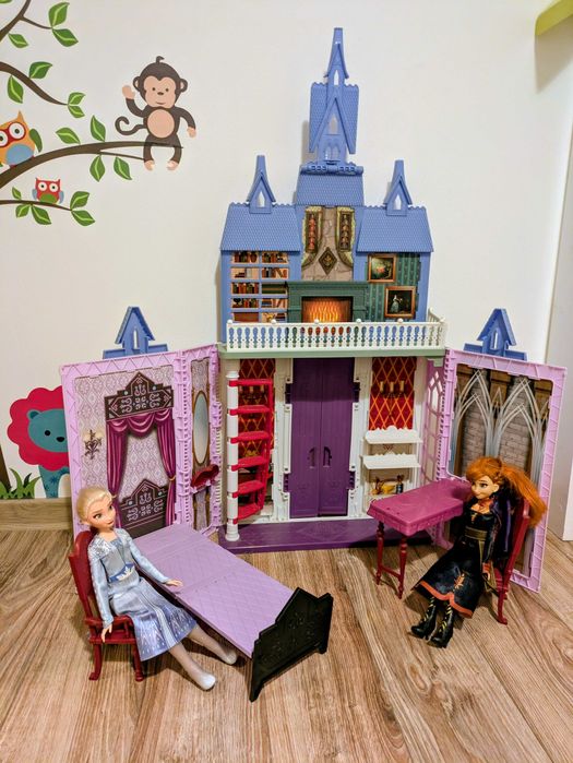 Castel Frozen 2 + papusile Ana si Elsa