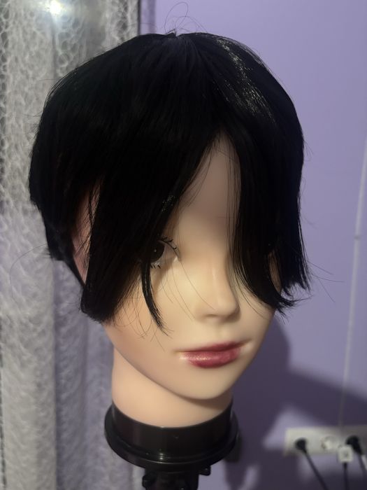 Мужской парик. Черный короткий парик