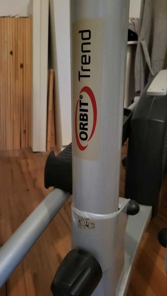 Bicicleta fitness, training, OrbitTrend