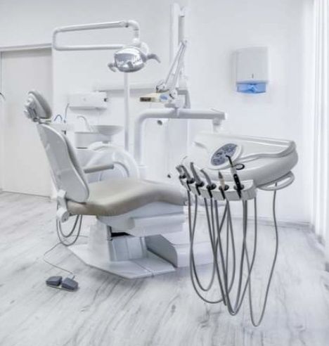 Нови български стоматологични столове (дентален юнит) Крис Бил