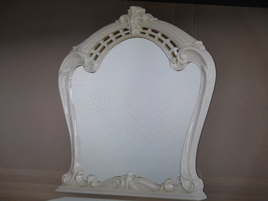 Зеркало для комода