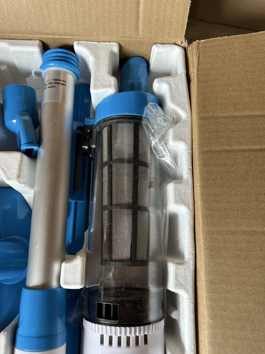 Aspirator de piscina - fara incarcator
