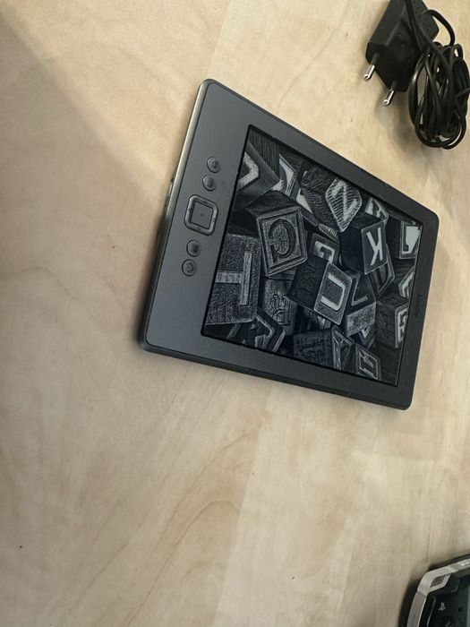 Ebook reader kindle a 4 a generatie
