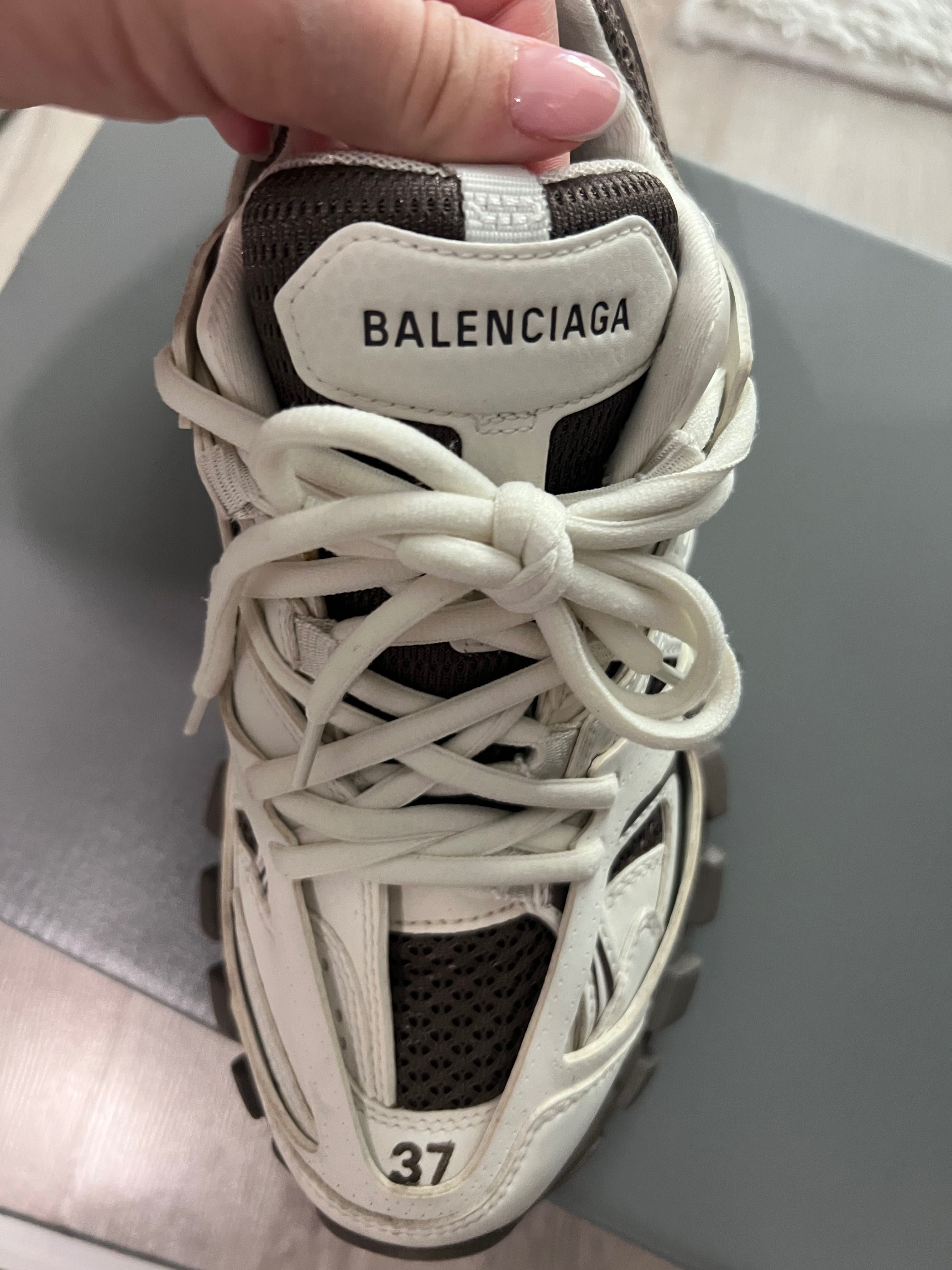 Оригинални обувки Balenciaga