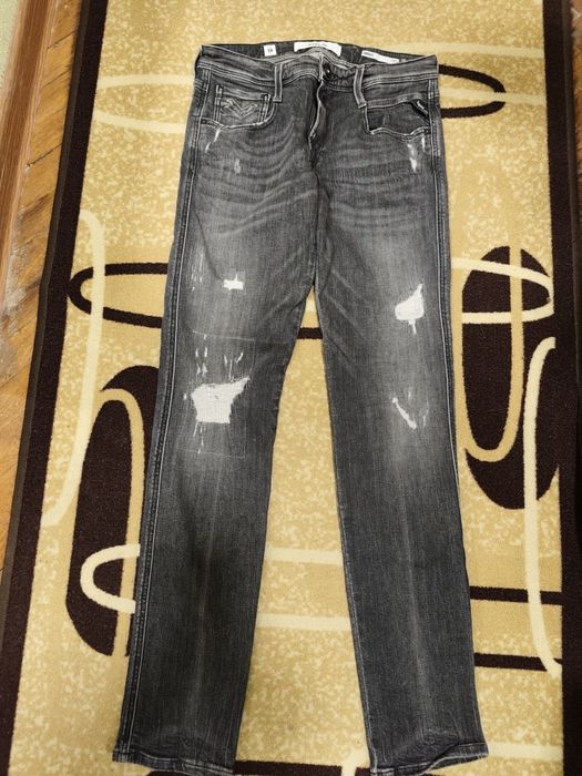 Мъжки нови дънки