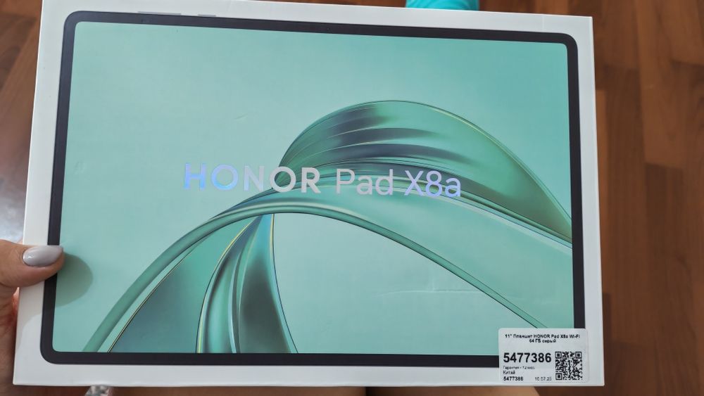 Планшет новый без симочный