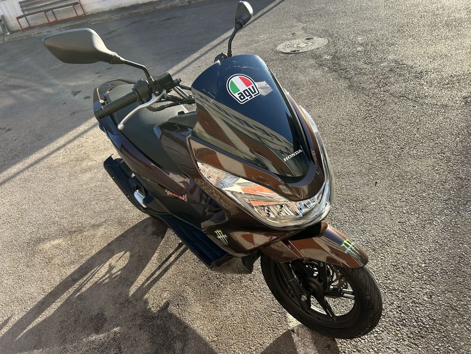 Honda pcx 2018 г 125 cc