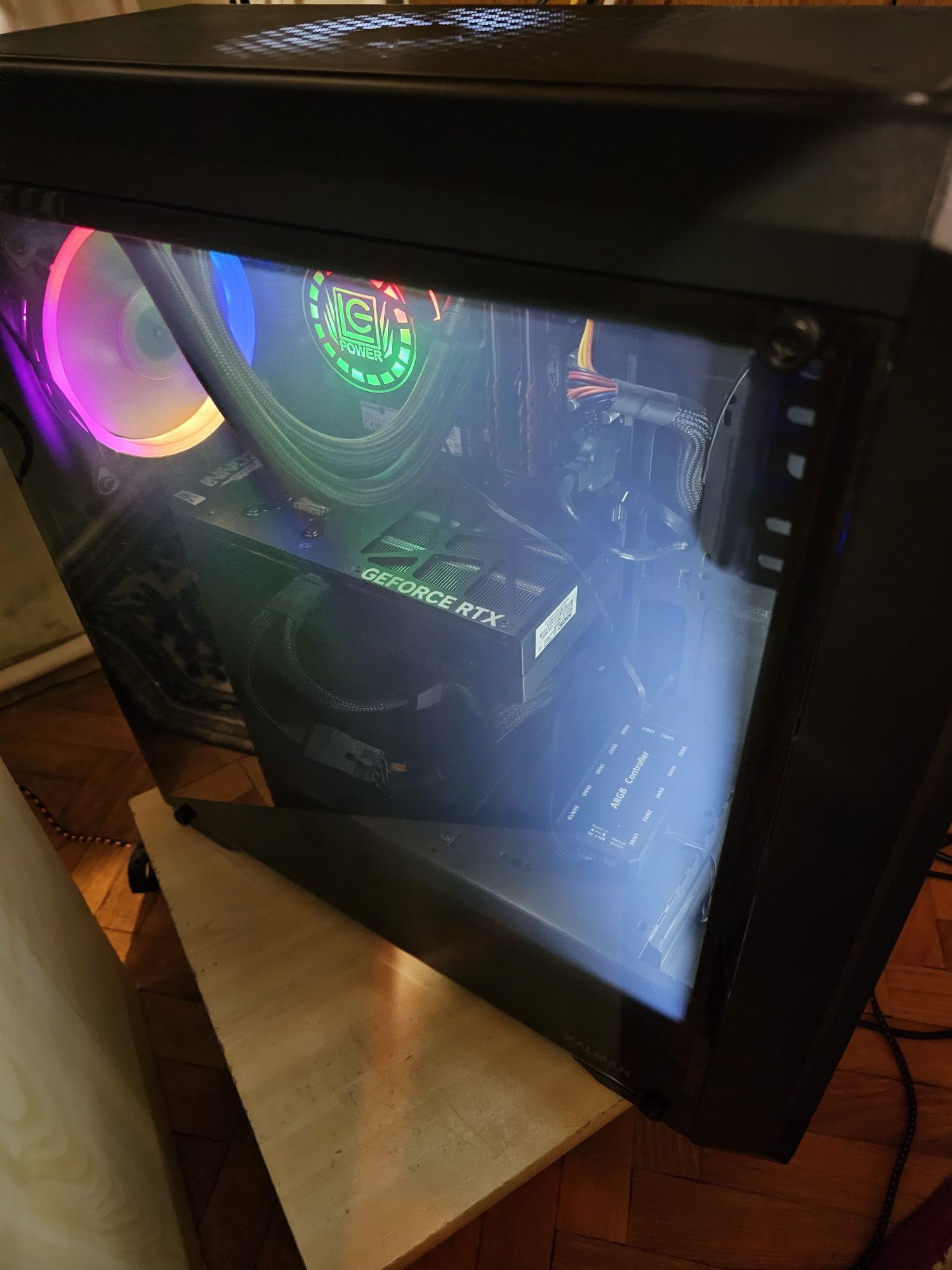 Геймърски компютър с Rtx 3060 ti, Ryzen 5 5600G