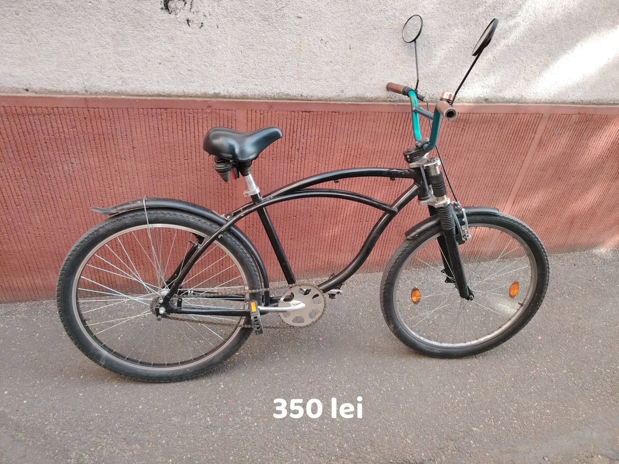 Biciclete pentru copii și adulti.