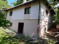 Vand casa, anexe si teren
