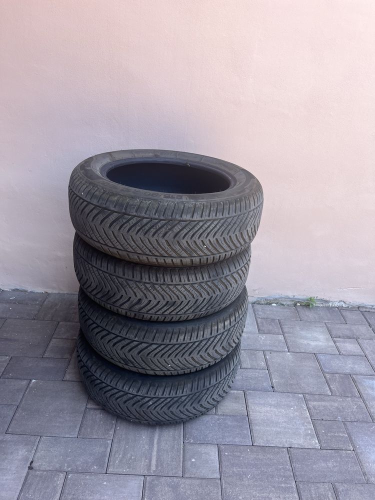 Anvelope All season 215/60 r17