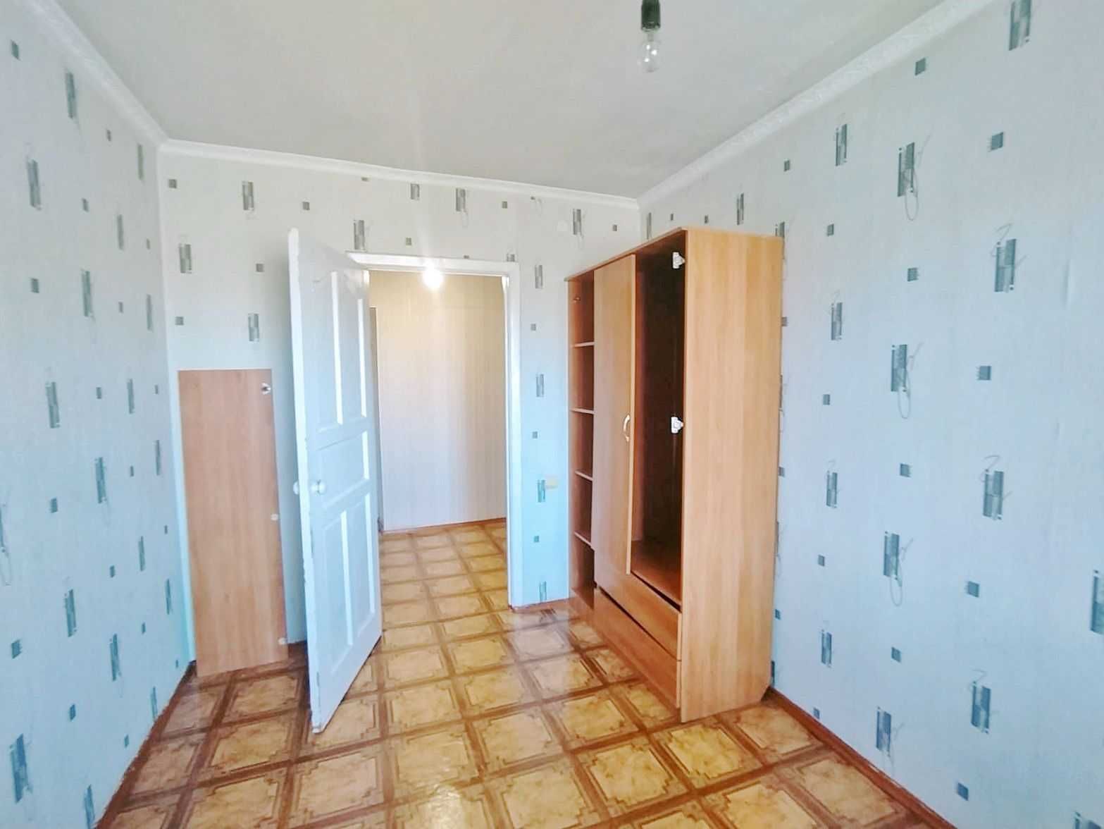 Продам в центре 2 ком!(Евгения)