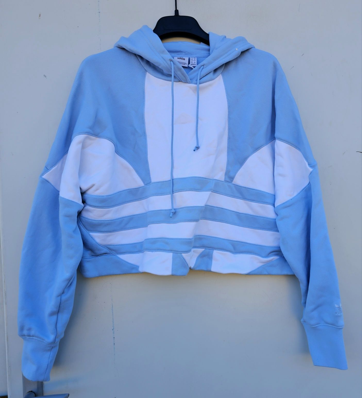 Adidas оригинално дамско hoodie M/Л размер