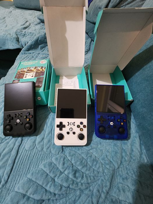 Супер Мощна Нова конзола 128 GB R36MAX