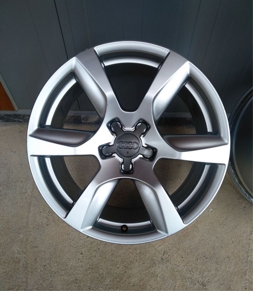 5x112 18” оригинални лети джанти Audi R8 RS8 S-Line
