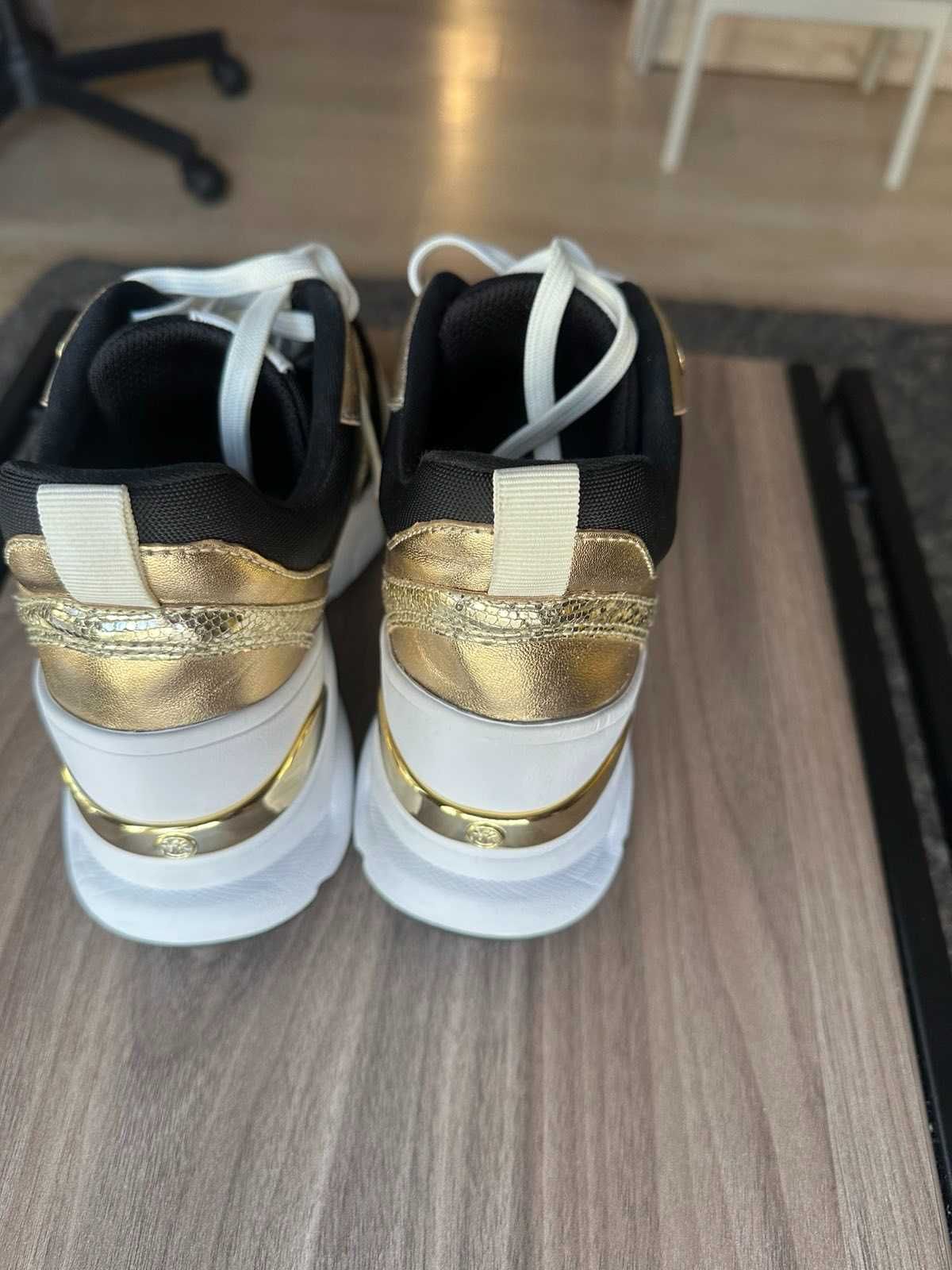 дамски сникърси Michael Kors, размер 36,5