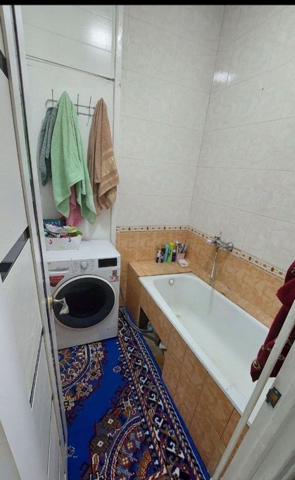 В Панельный срочно продаётся двухкомнатная квартира.