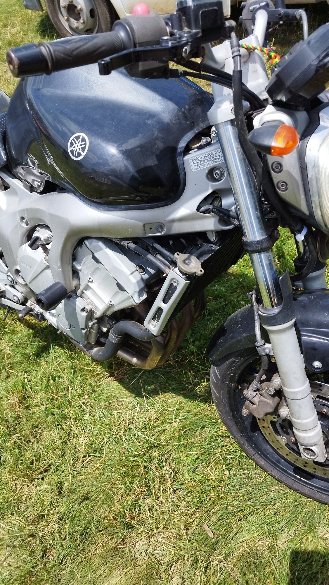 Yamaha fz6 600 2006год