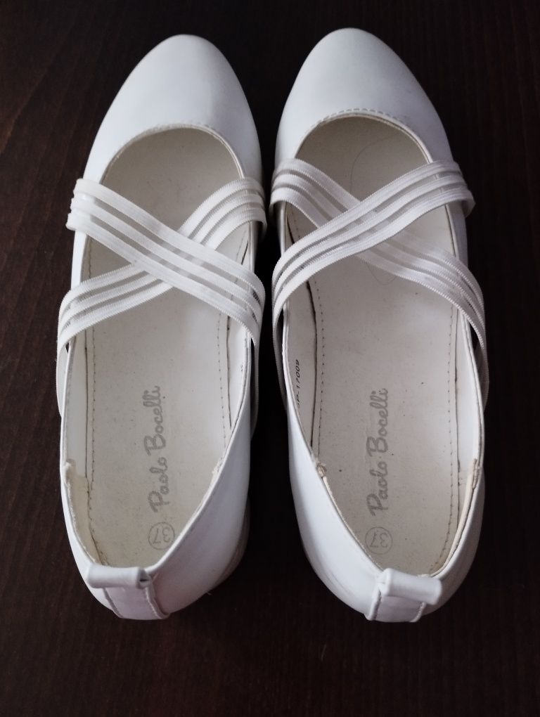 Дамски обувки на Паоло Нотичели