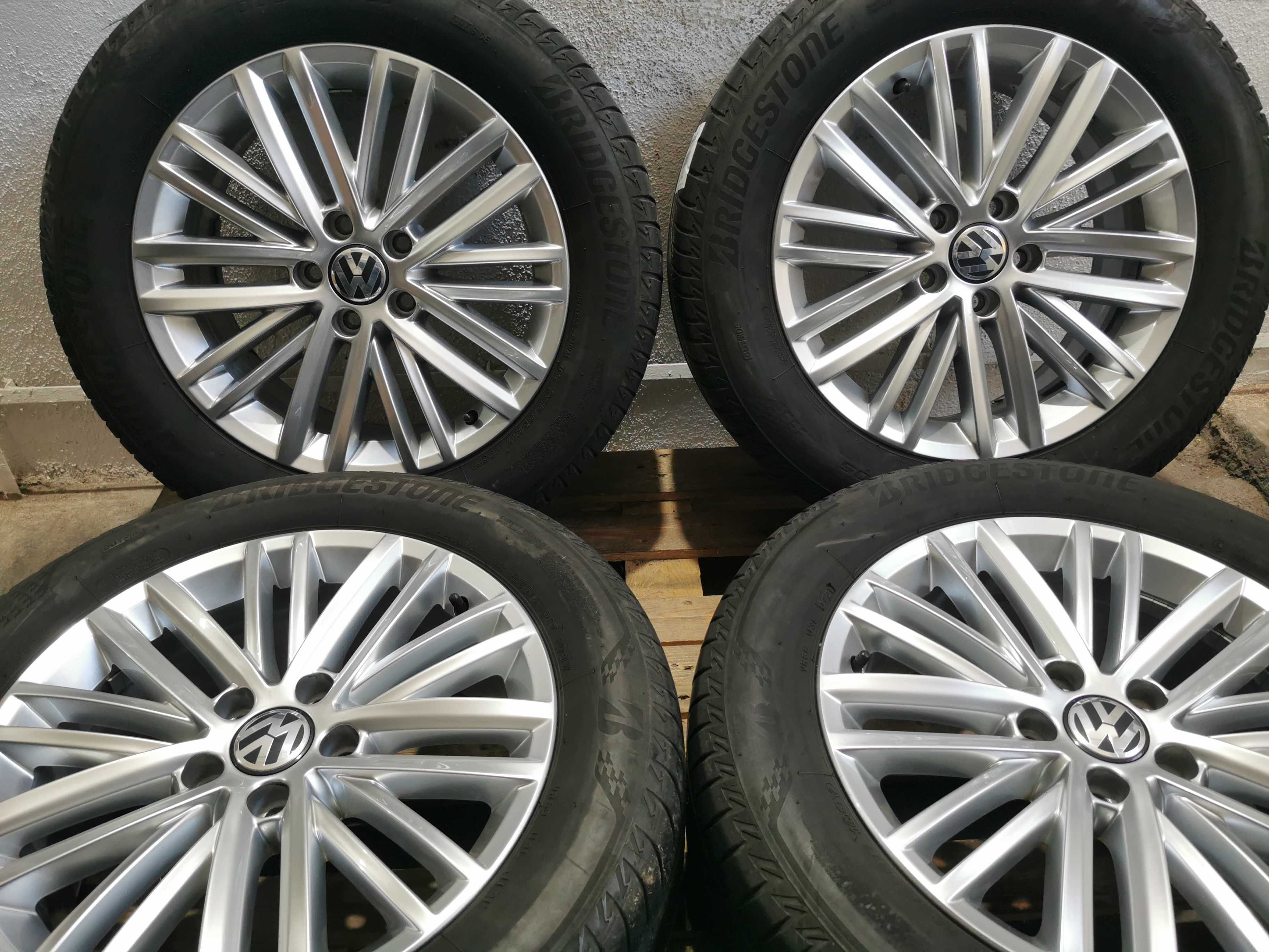 Jante Originale Vw Tiguan  .R 17 cu anvelope de vara