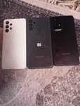 3 samsung uri 2 A33 și un A13  pt piese