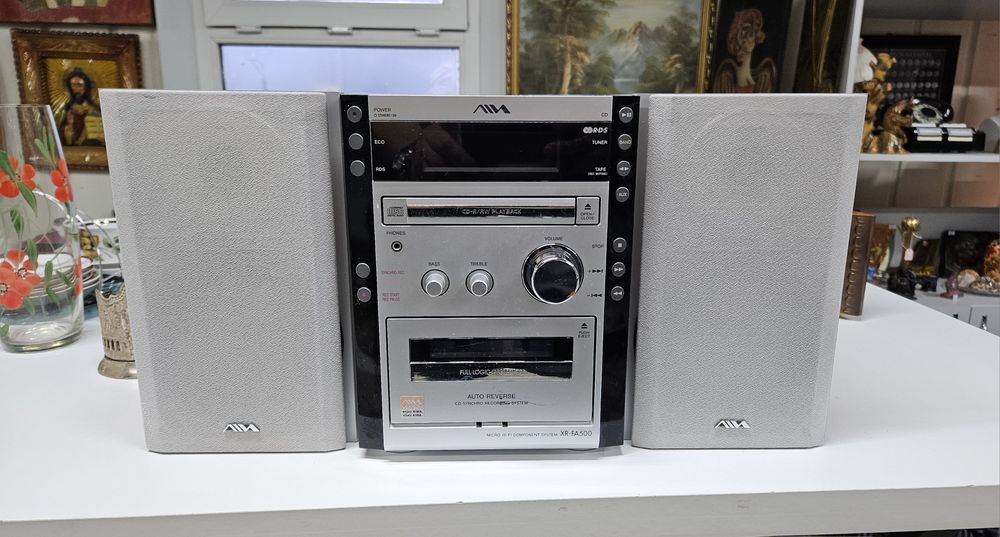 Музыкальный центр